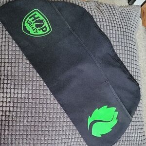 Hop Valley Three Pocket Waist Black Apron